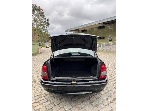 CHEVROLET Classic - foto 8