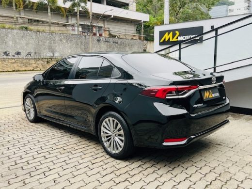 TOYOTA Corolla - foto 3