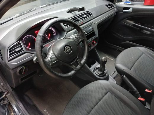 VOLKSWAGEN Voyage - foto 9