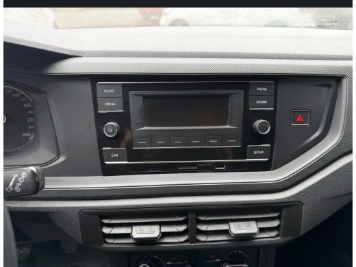 VOLKSWAGEN Polo - foto 4