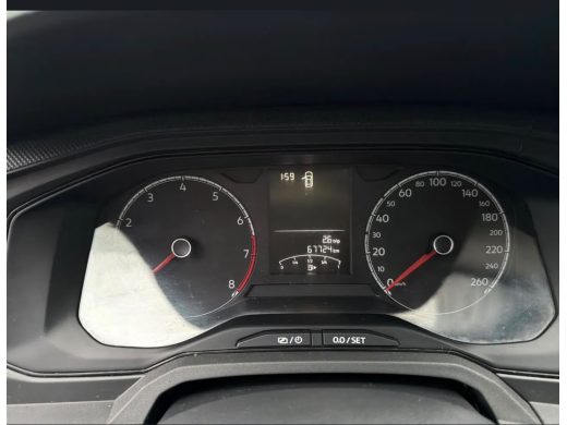 VOLKSWAGEN Polo - foto 5