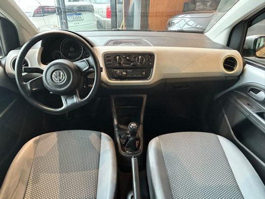 VOLKSWAGEN UP - foto 5