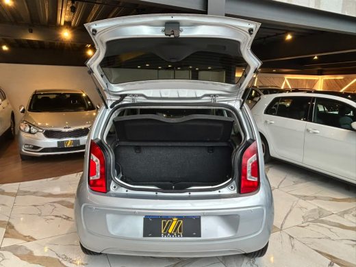 VOLKSWAGEN UP - foto 8