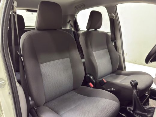 TOYOTA Etios - foto 10