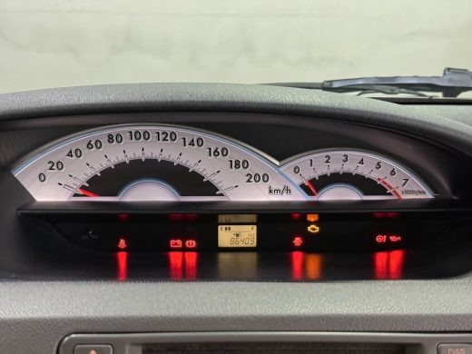 TOYOTA Etios - foto 9