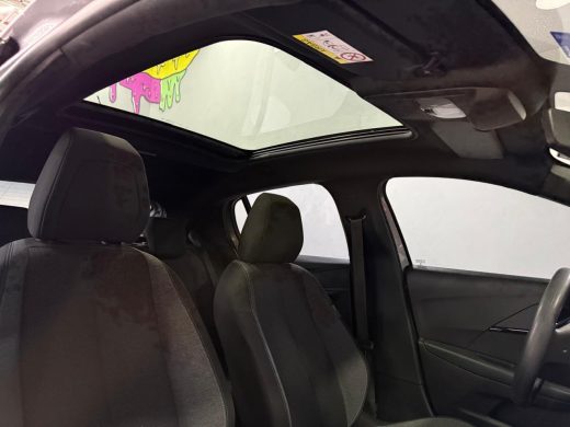 PEUGEOT 208 - foto 9