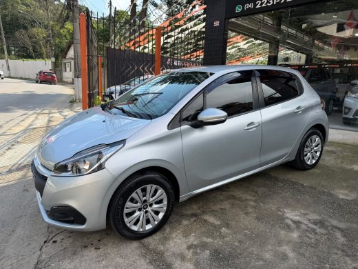 PEUGEOT 208 - foto 2