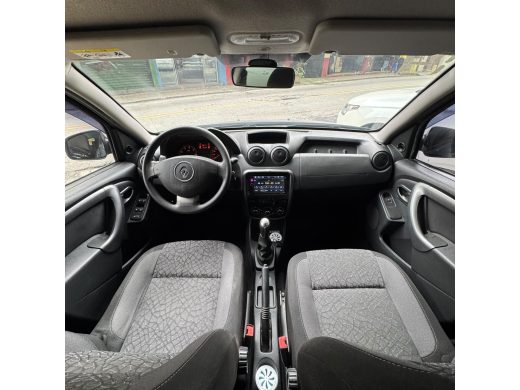RENAULT Duster - foto 8