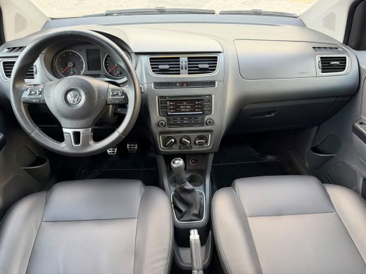 VOLKSWAGEN Space Cross - foto 8