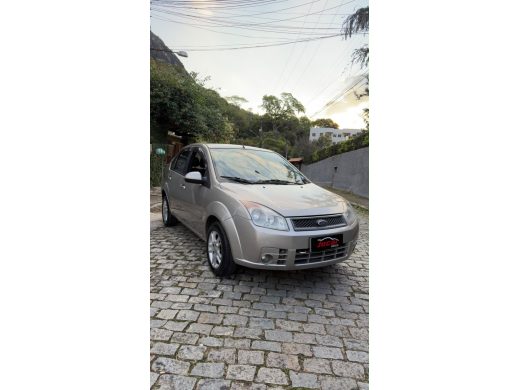 FORD Fiesta - foto 2