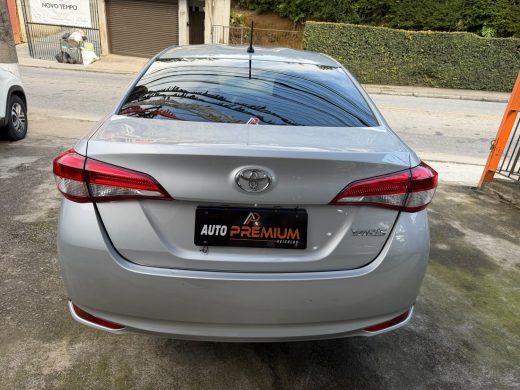 TOYOTA YARIS - foto 6
