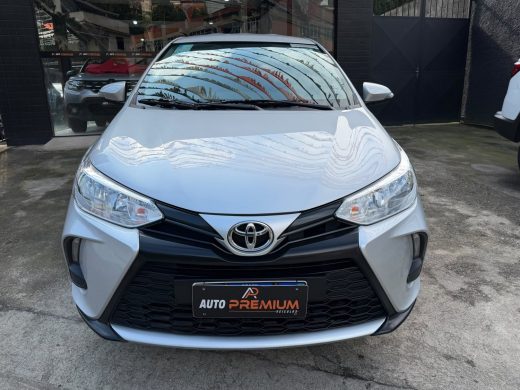 TOYOTA YARIS - foto 3