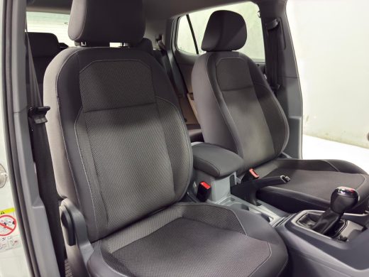 VOLKSWAGEN T-Cross - foto 10