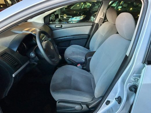 NISSAN Sentra - foto 4