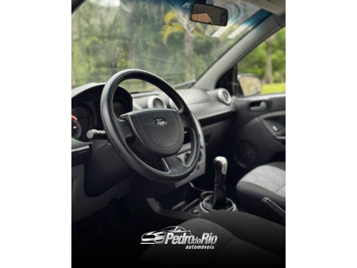 FORD Fiesta - foto 4