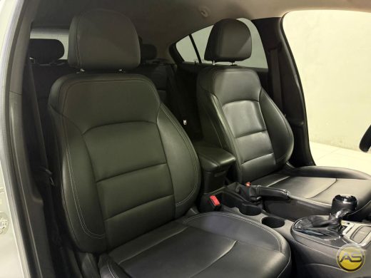 CHEVROLET Cruze - foto 8