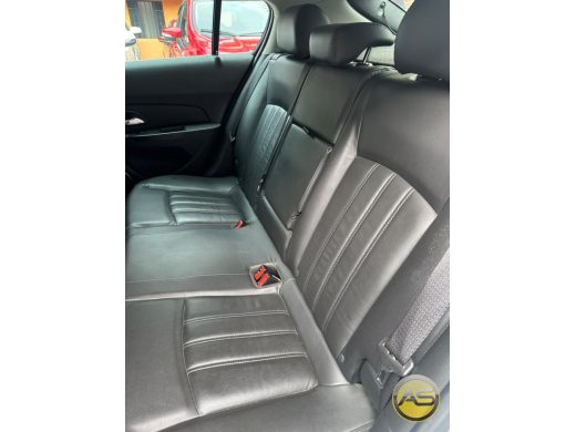 CHEVROLET Cruze - foto 2