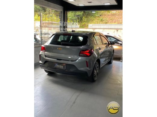 CHEVROLET Onix - foto 3