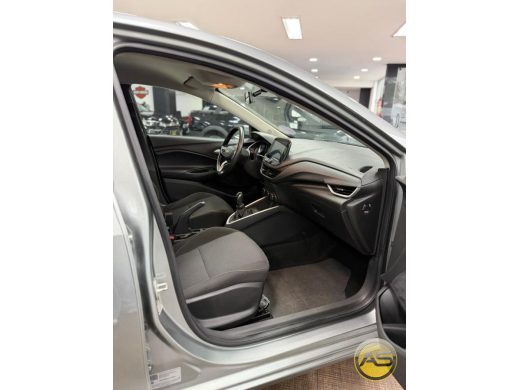 CHEVROLET Onix - foto 3