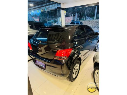 CHEVROLET Onix - foto 7