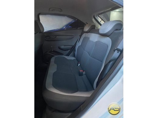 CHEVROLET Onix - foto 6
