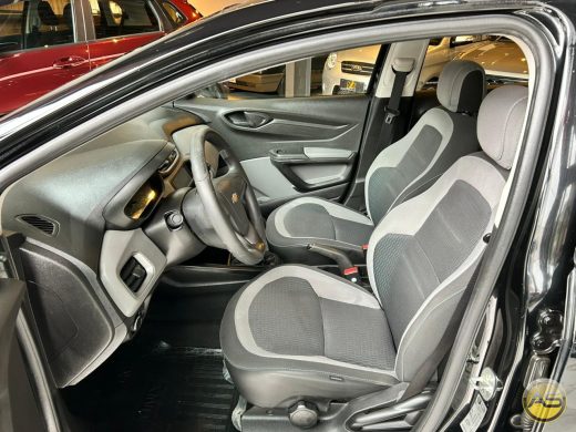 CHEVROLET Onix - foto 4