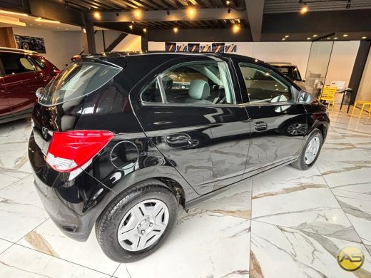 CHEVROLET Onix - foto 6
