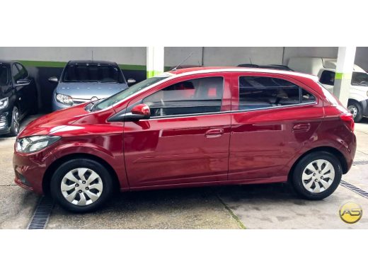 CHEVROLET Onix - foto 6