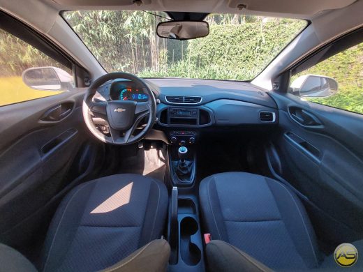 CHEVROLET Onix - foto 7