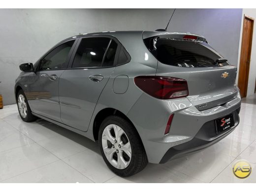 CHEVROLET Onix - foto 6