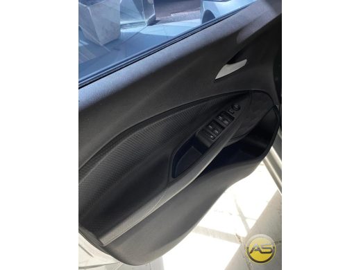 CHEVROLET Onix - foto 5