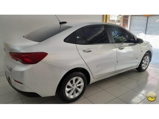 CHEVROLET Onix - foto 3