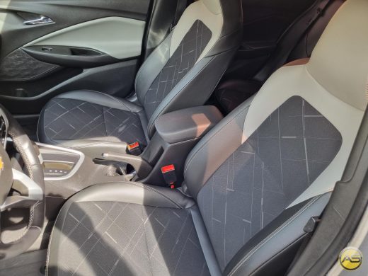 CHEVROLET Onix - foto 8