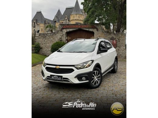 CHEVROLET Onix - foto 3