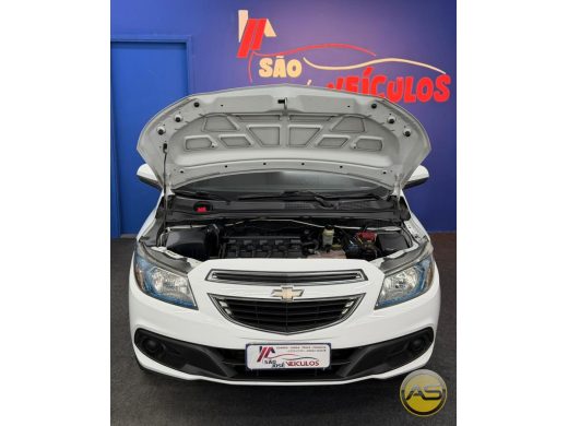 CHEVROLET Onix - foto 4
