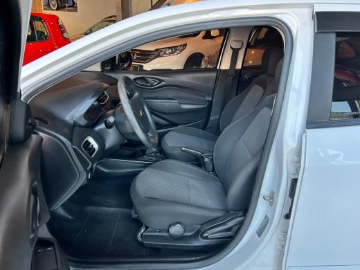CHEVROLET Onix - foto 4