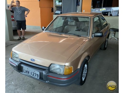FORD Escort - foto 2