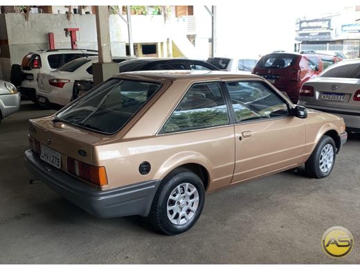 FORD Escort - foto 3