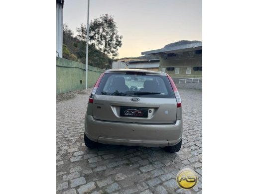 FORD Fiesta - foto 7