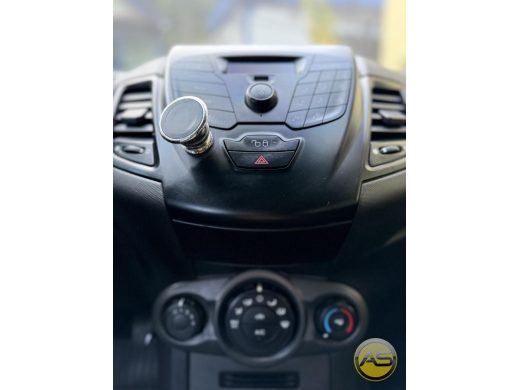 FORD Fiesta - foto 6