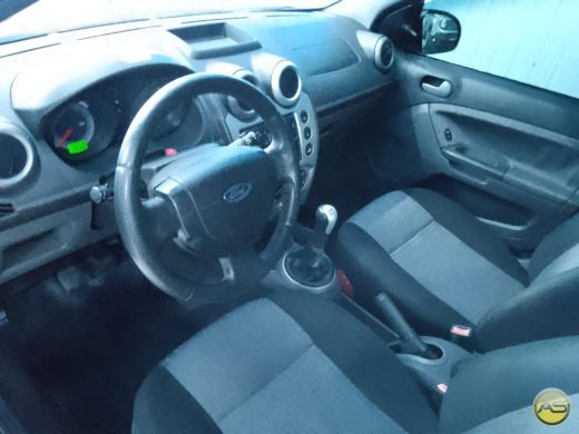 FORD Fiesta - foto 5