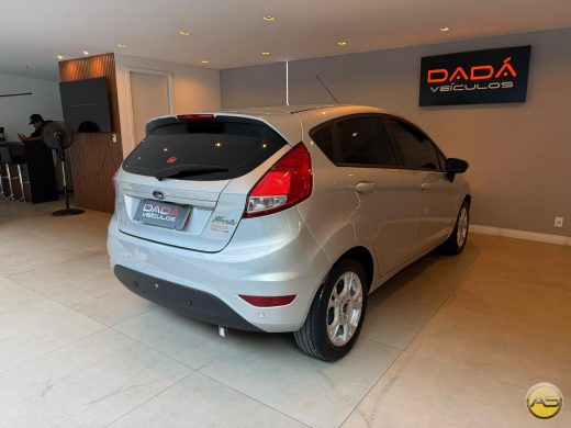 FORD Fiesta - foto 7