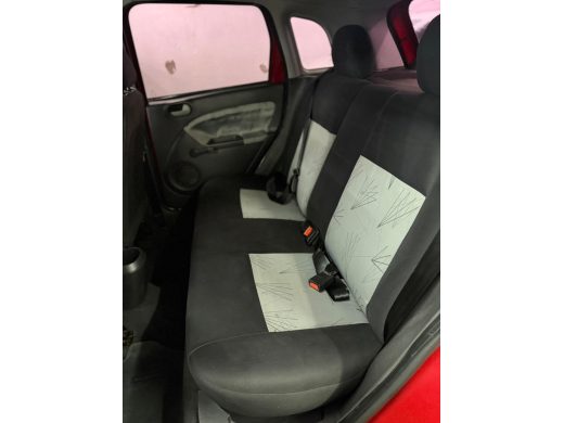 FORD Fiesta - foto 8