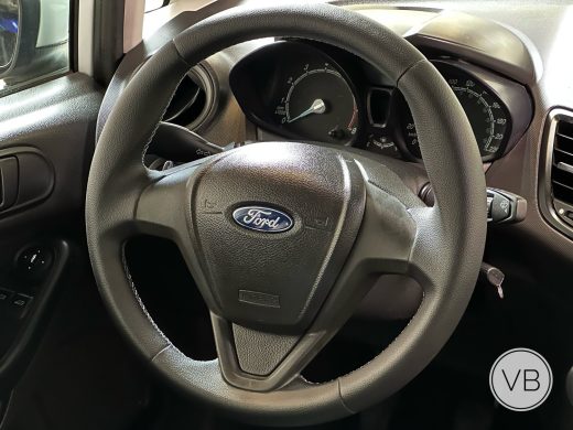 FORD Fiesta - foto 4