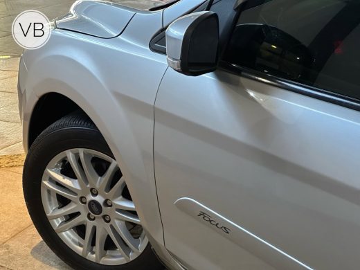 FORD Focus - foto 6
