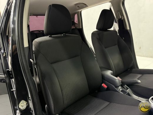 HONDA FIT - foto 8