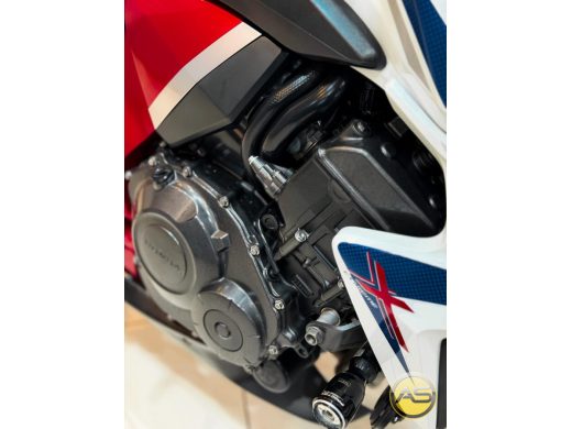 HONDA CB 1000R - foto 4