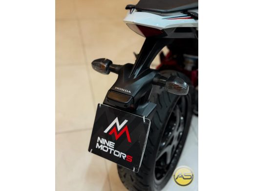 HONDA CB 1000R - foto 6