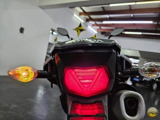 HONDA XRE 190 - foto 5