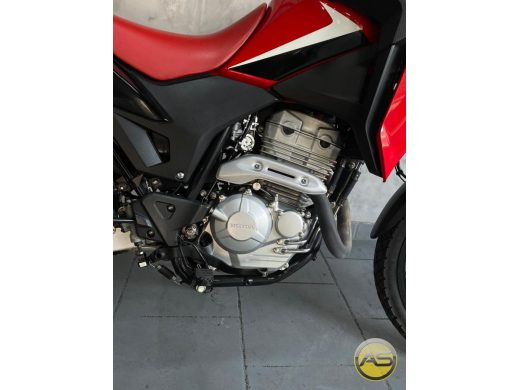 HONDA XRE 300 - foto 4